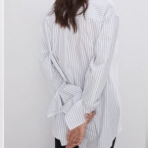 ZARA Chic White & Pinstripe Combination Top – Unique Sleeve Detail – Size L